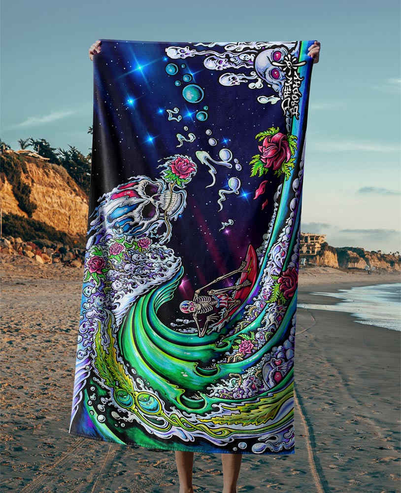 Grateful Tube Beach Towel